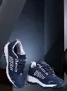 61hWLwfuS7L._SY695_.webp